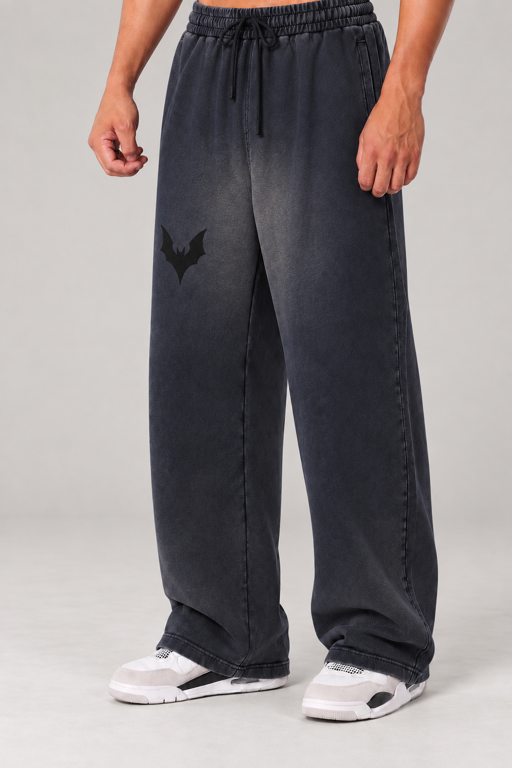 BAT FADED SWEATS