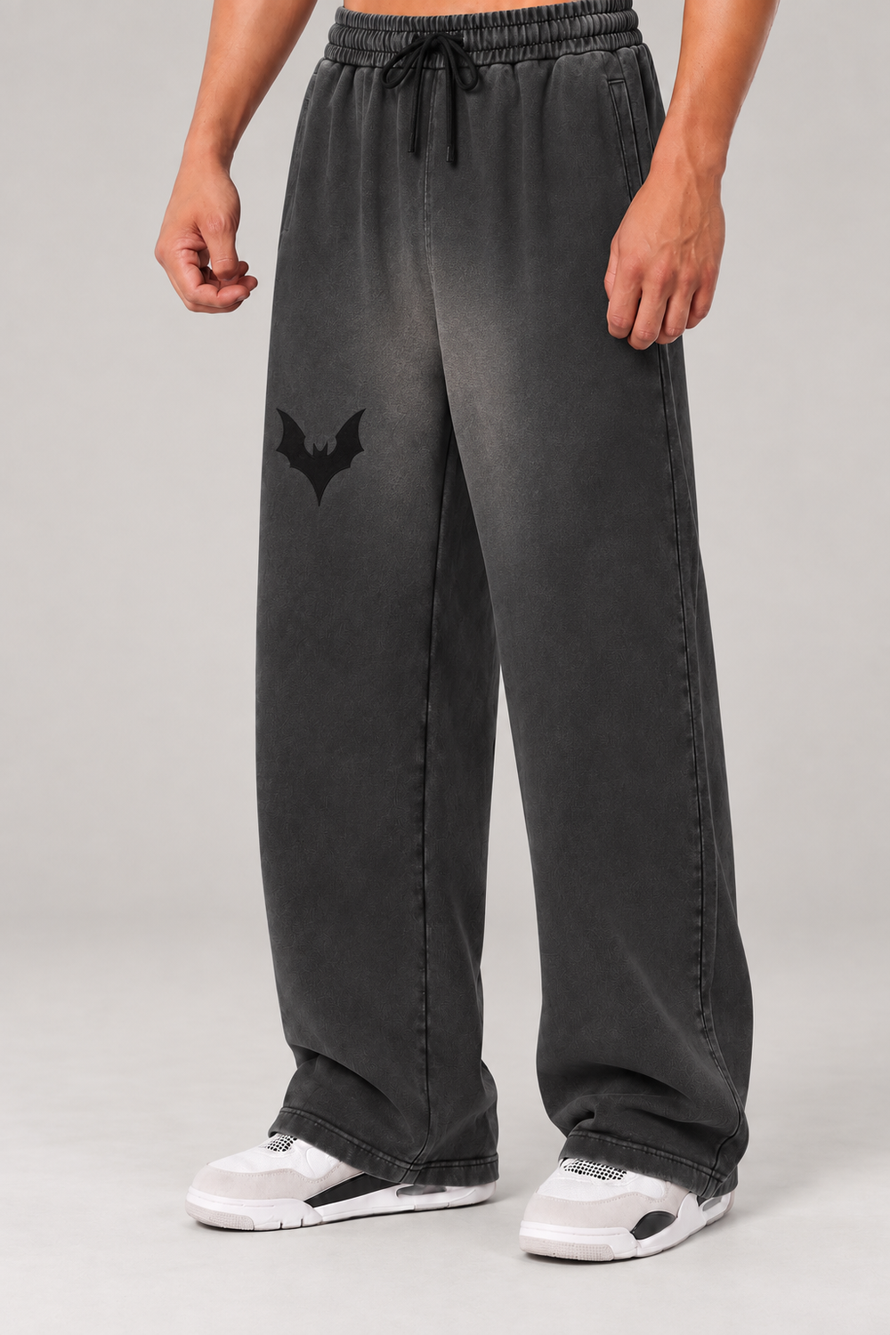 BAT FADED SWEATS
